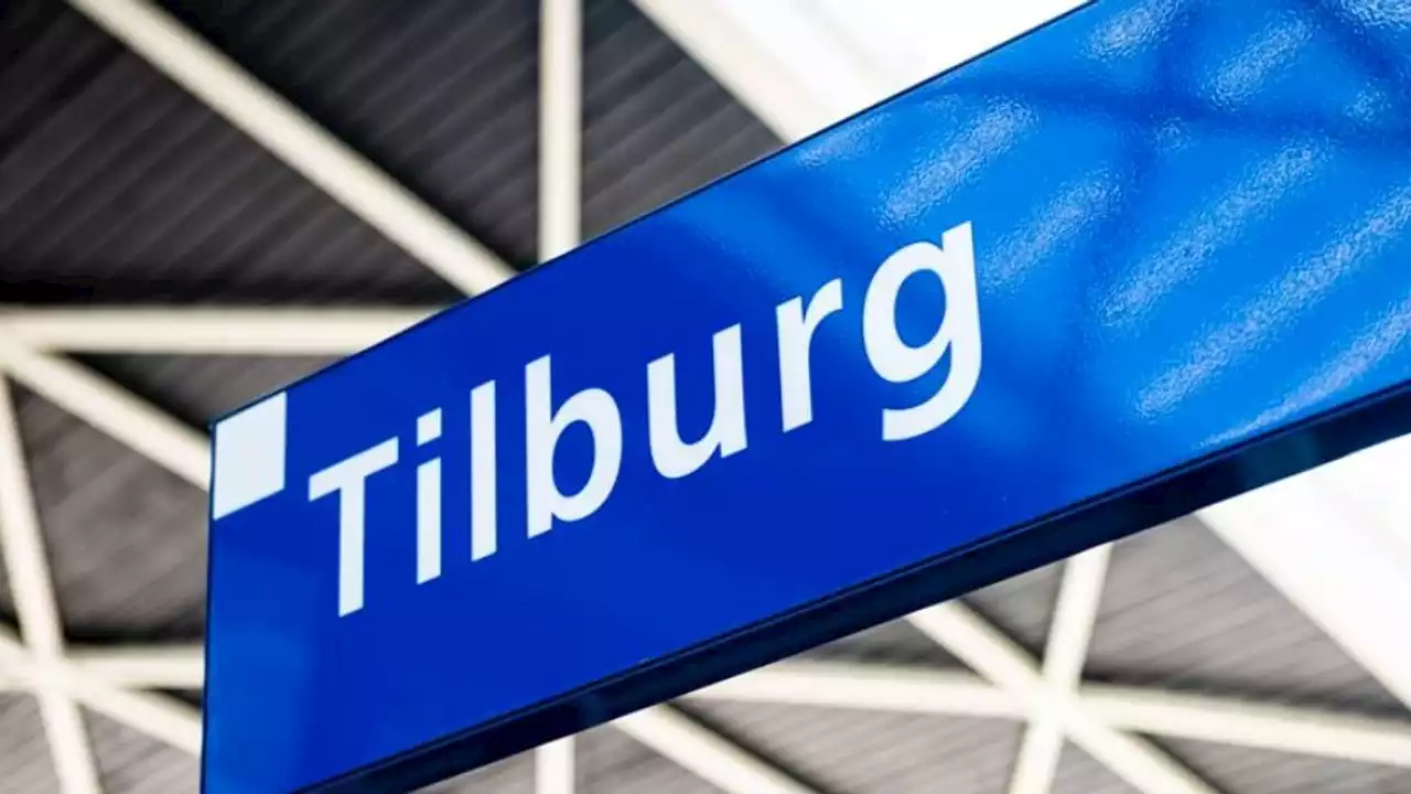 Niet met de trein maar met de bus: werkzaamheden aan het spoor bij Tilburg