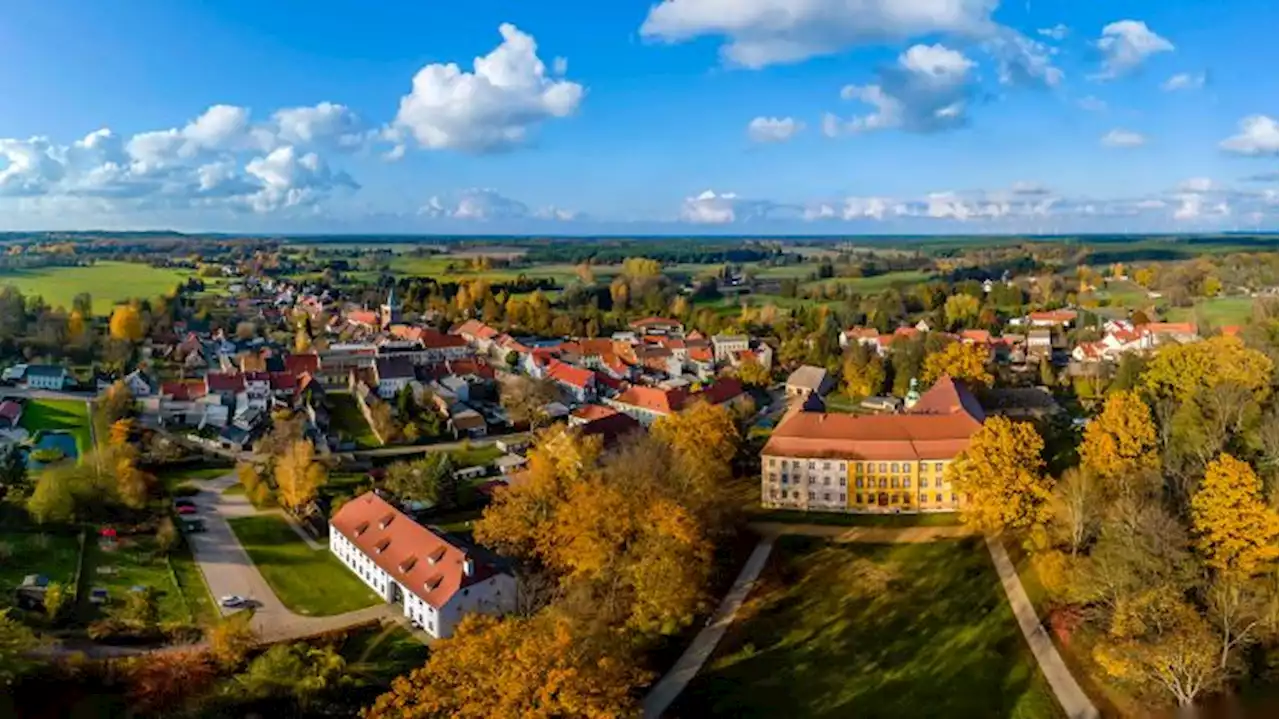 Bosnische Familie flieht vor rassistischen Übergriffen aus Lieberose