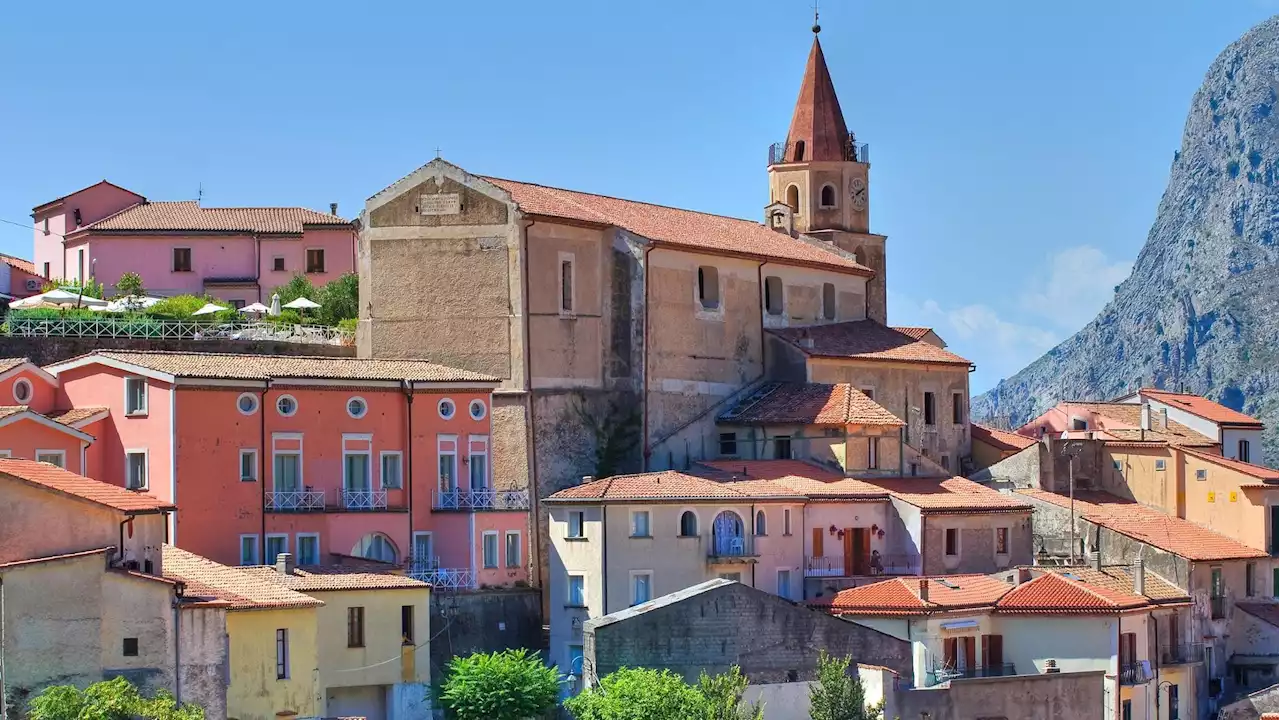 Borghi più belli d’Italia, la sorpresa: ecco le new entry di Ferragosto, da Maratea alle Alpi