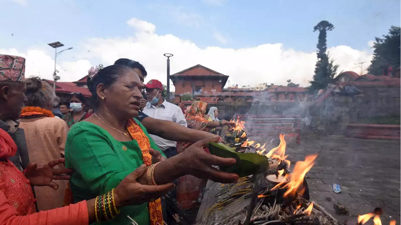 Nepal, 16enne muore in una capanna di isolamento per donne mestruate