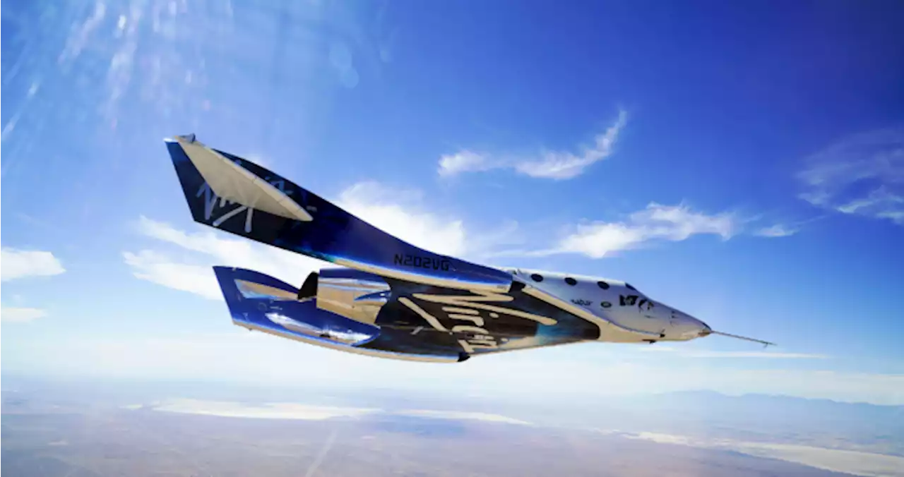 VIDEO: Virgin Galactic lleva con éxito a sus primeros turistas al borde del espacio