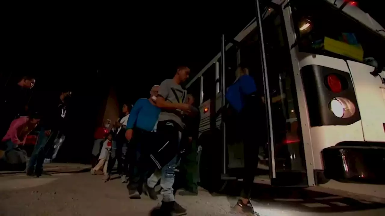 3-year-old migrant girl dies on bus heading from Texas to Chicago, officials say