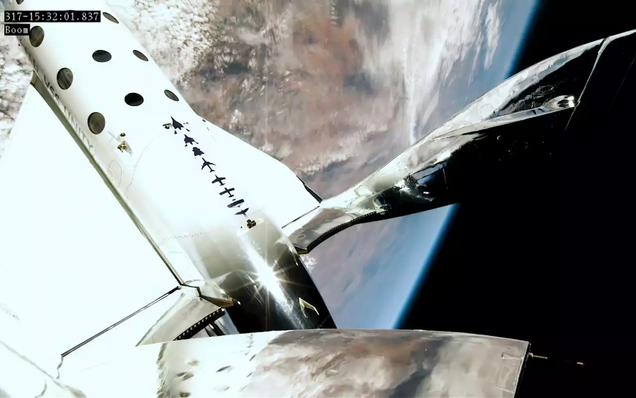 Video | Virgin Galactic realizó el primer vuelo con turistas al espacio