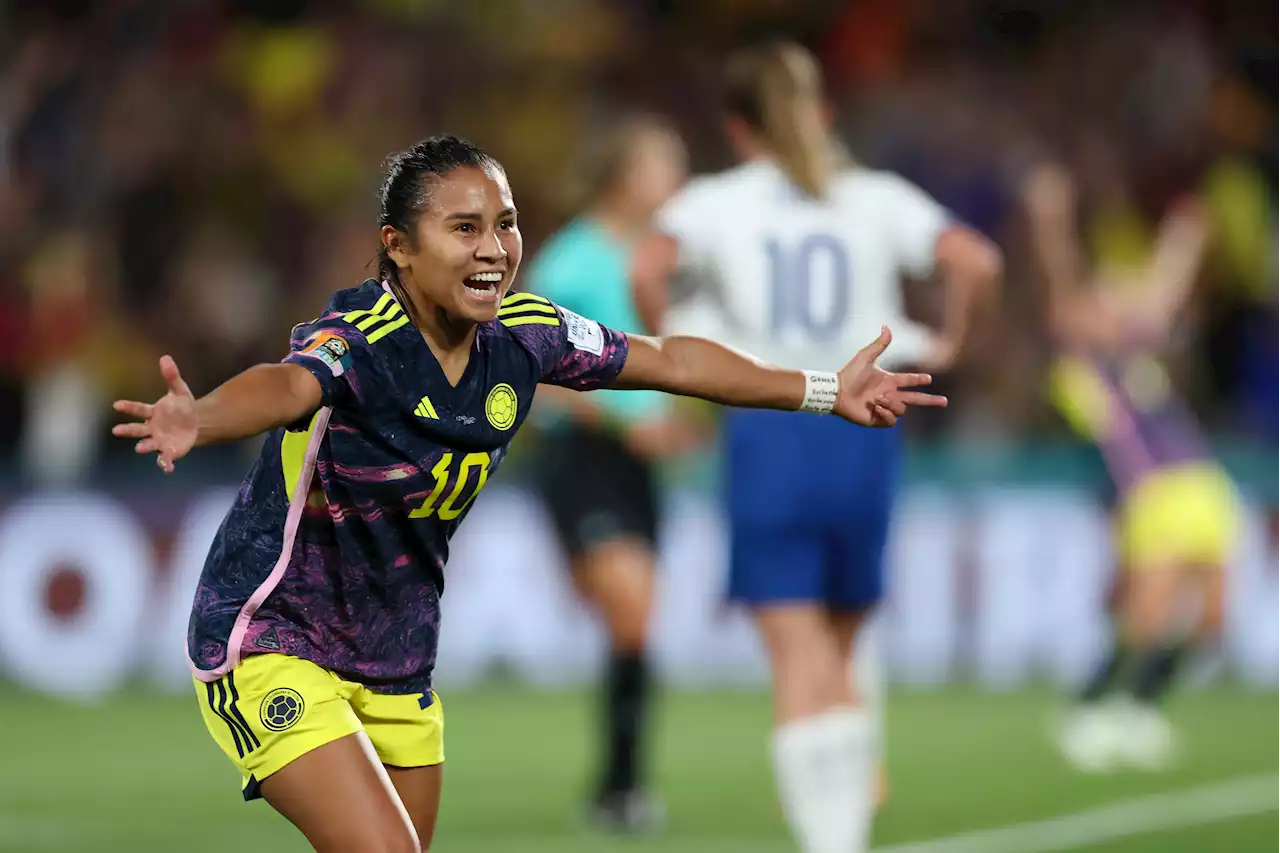 Video: Leicy Santos pone a soñar a Colombia, pero Hemp iguala las acciones en el Mundial