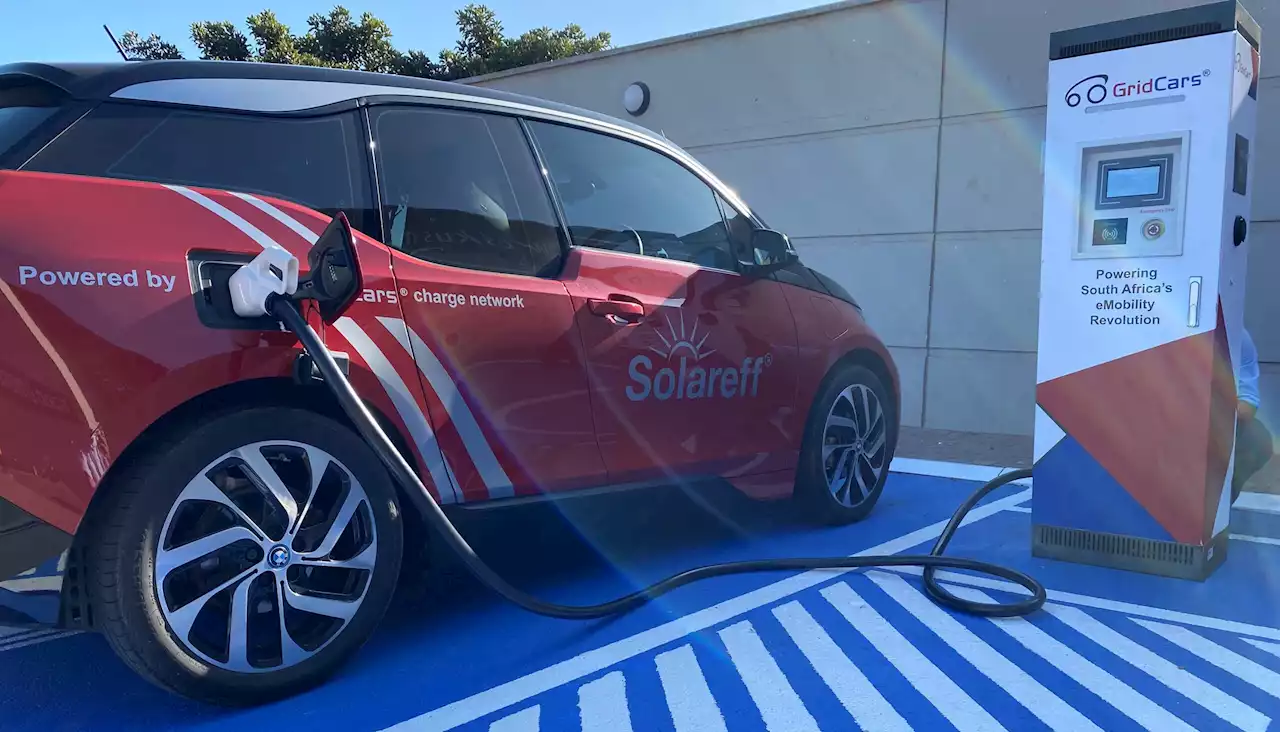 STANLIB Asset Management Acquires Majority Interest In South Africa's Solareff & GridCars - CleanTechnica