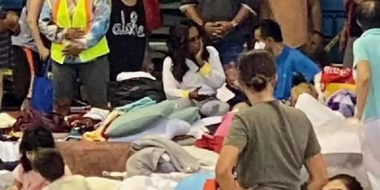 Oprah Winfrey, part-time Maui resident, visits wildfire evacuees at shelter