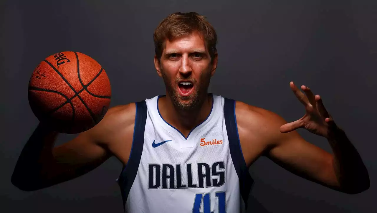 (S+) Dirk Nowitzki in der Hall of Fame: Von »Nowinski« zu »Dirkules«