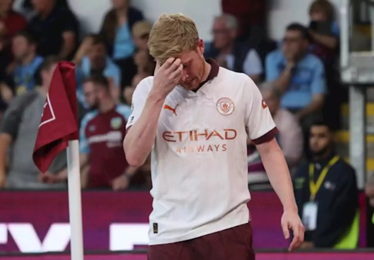 De Bruyne hervalt met hamstringblessure, Kompany verliest