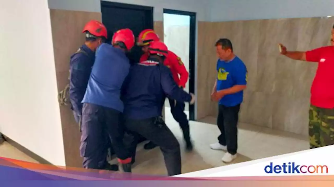 Pria Diduga Depresi Kurung Diri di Kamar Mandi Graha Wartawan Bogor