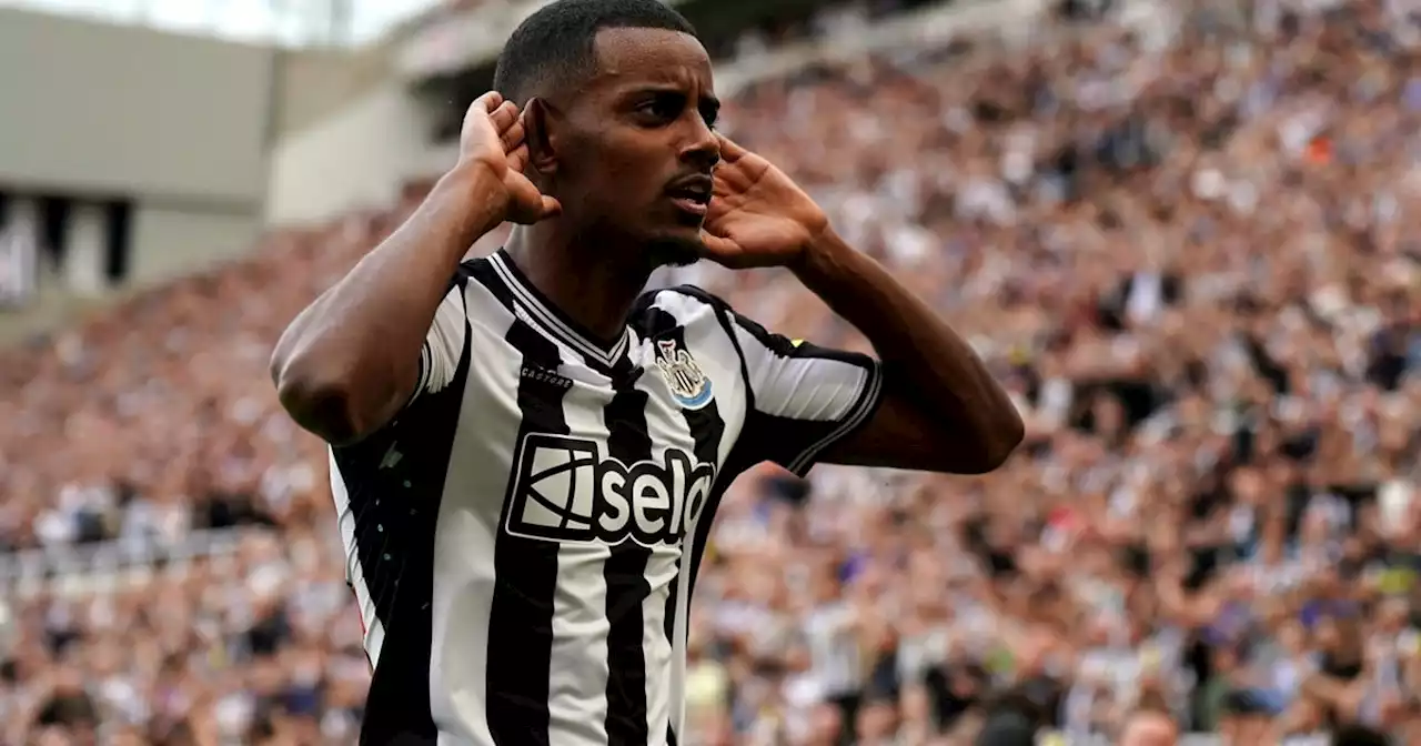 Newcastle goleó al Aston Villa en la Premier League