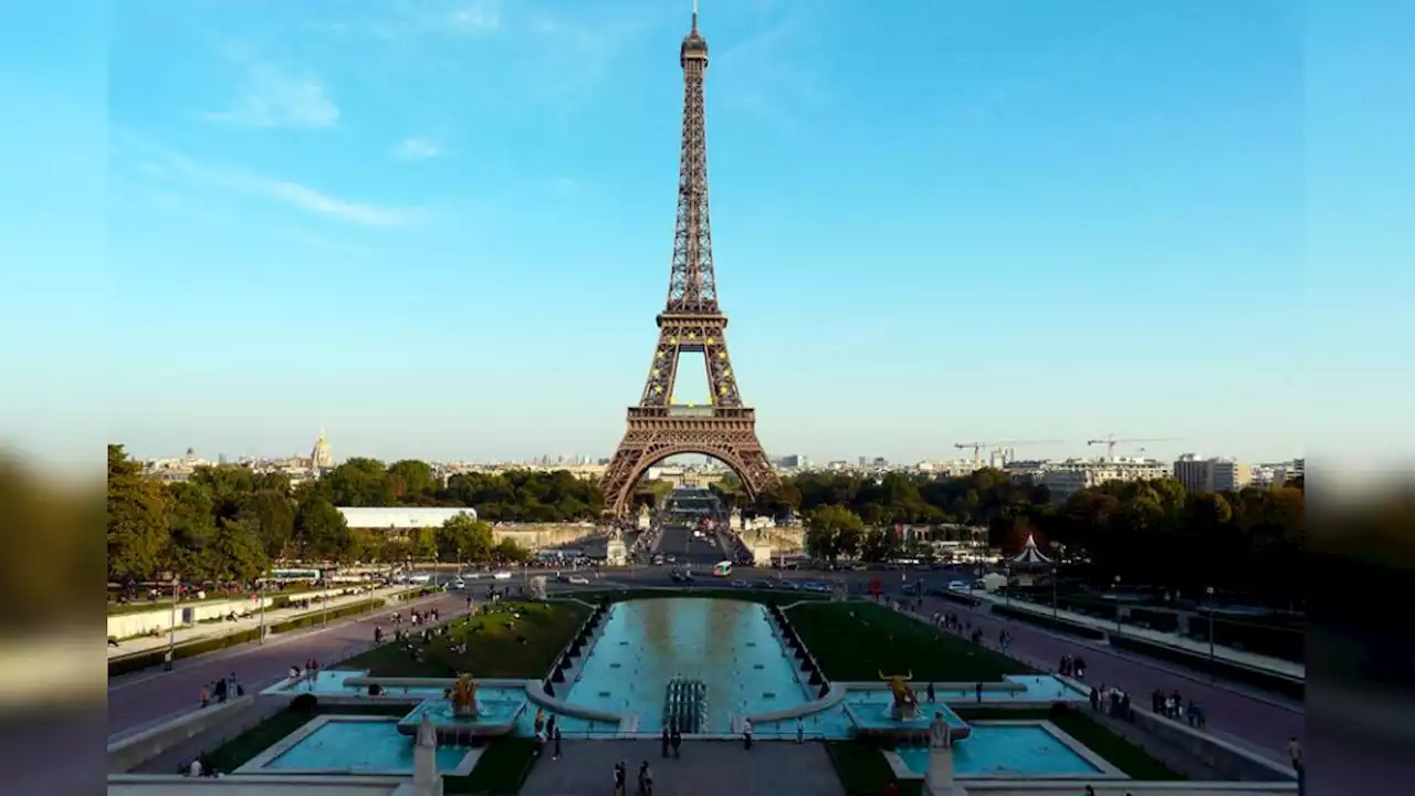 Evacúan la Torre Eiffel y sus alrededores por una alerta de bomba