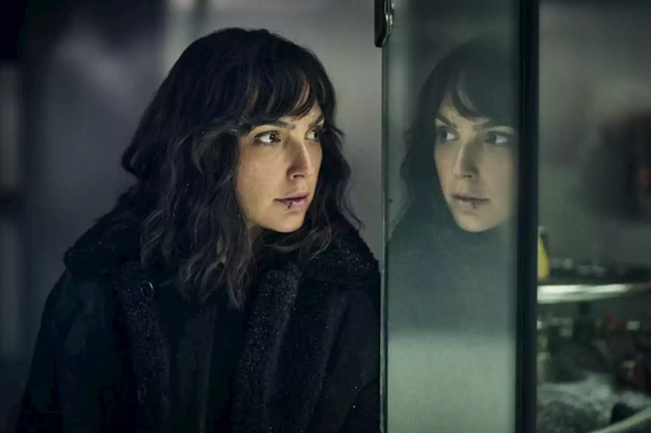 Gal Gadot Stars in Action-Packed Thriller 'Heart of Stone'
