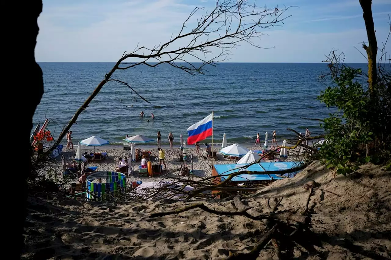 Russian fighter jet crashes in Kaliningrad, 2 pilots killed