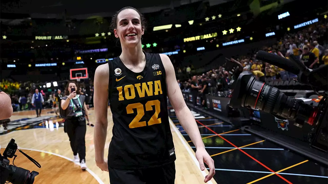 College basketball star Caitlin Clark gets butter sculpture at Iowa State Fair