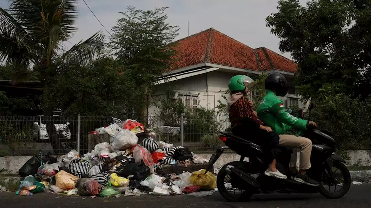 Kalang Kabut Warga di Tengah Darurat Sampah Yogyakarta