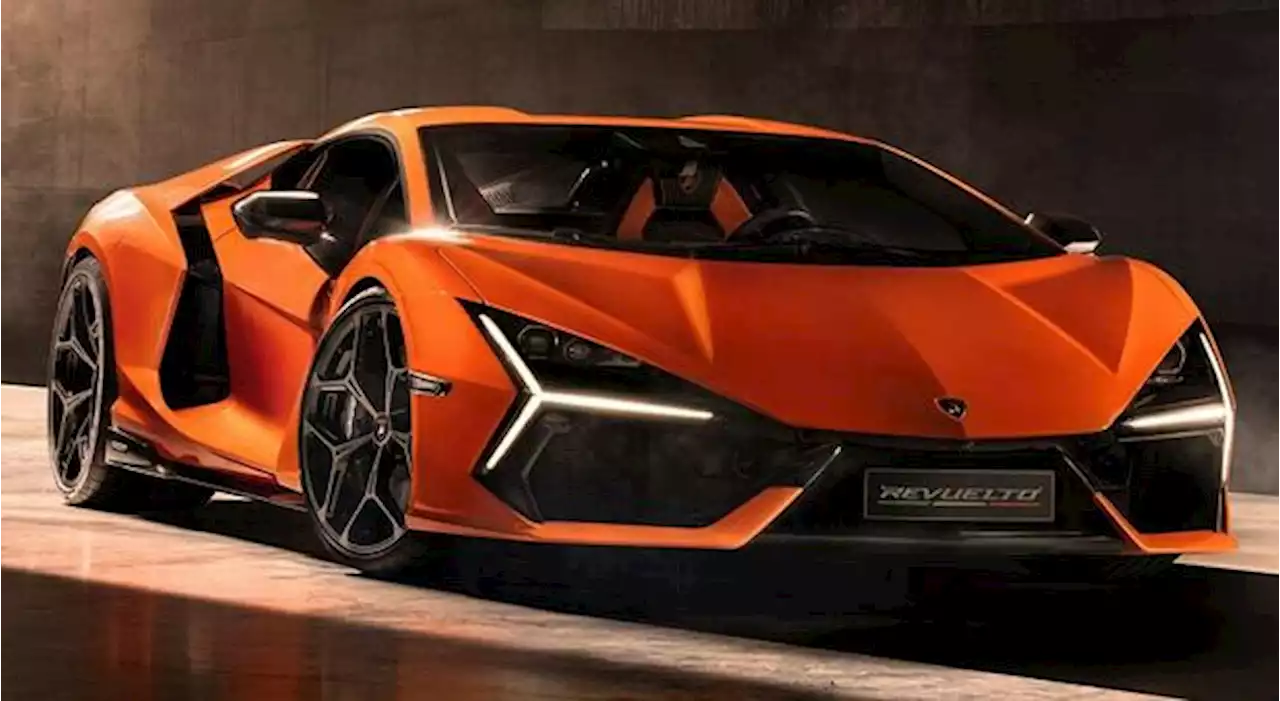 Lamborghini Revuelto, ordini per oltre 2 anni di produzione. La nuova supersportiva rivoluziona i processi produttivi