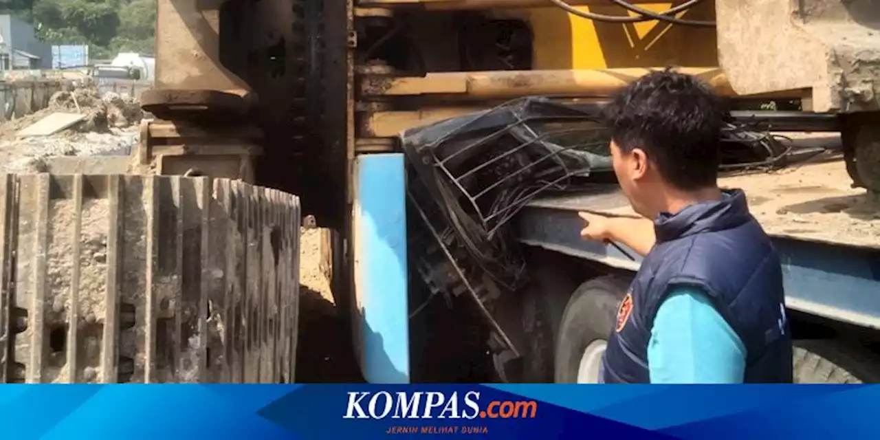 Crane Roboh di Depan Pelabuhan Eksekutif Merak, Operator Tewas Terjepit