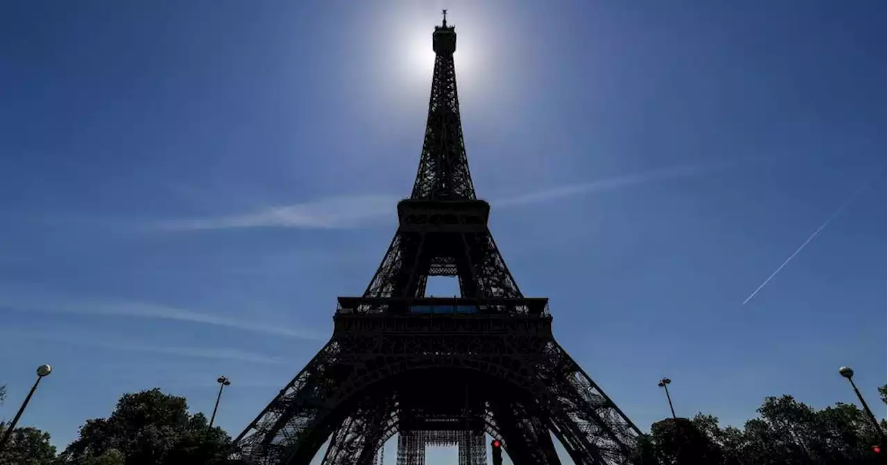La tour Eiffel évacuée suite à une alerte
