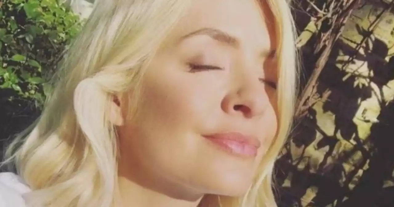 Holly Willoughby 'so happy' as she responds to fan after stunning with new snap