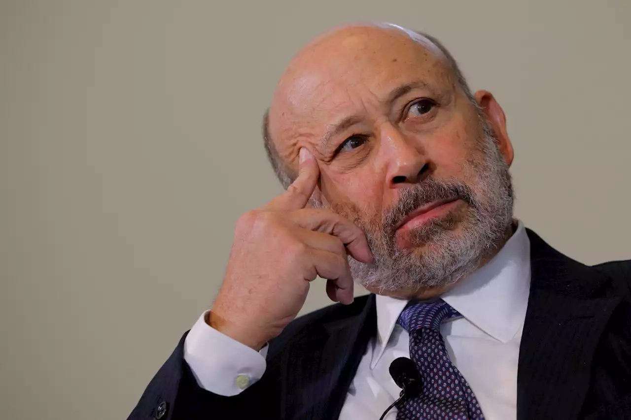 Embattled Goldman Sachs CEO David Solomon reportedly confronted by Lloyd Blankfein after losing $50M on bank’s stock slide