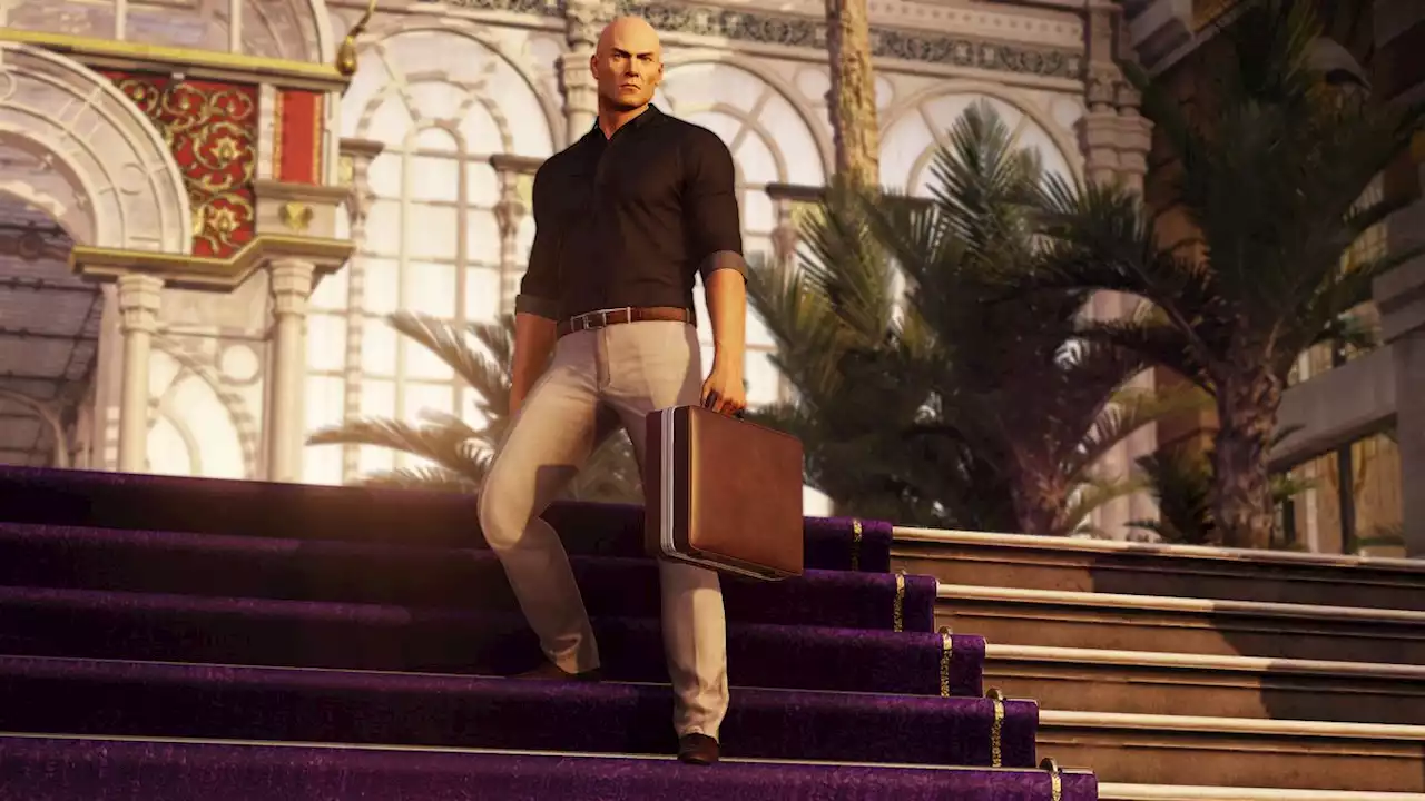 We'll never forget Hitman 2's most legendary weapon: the homing briefcase