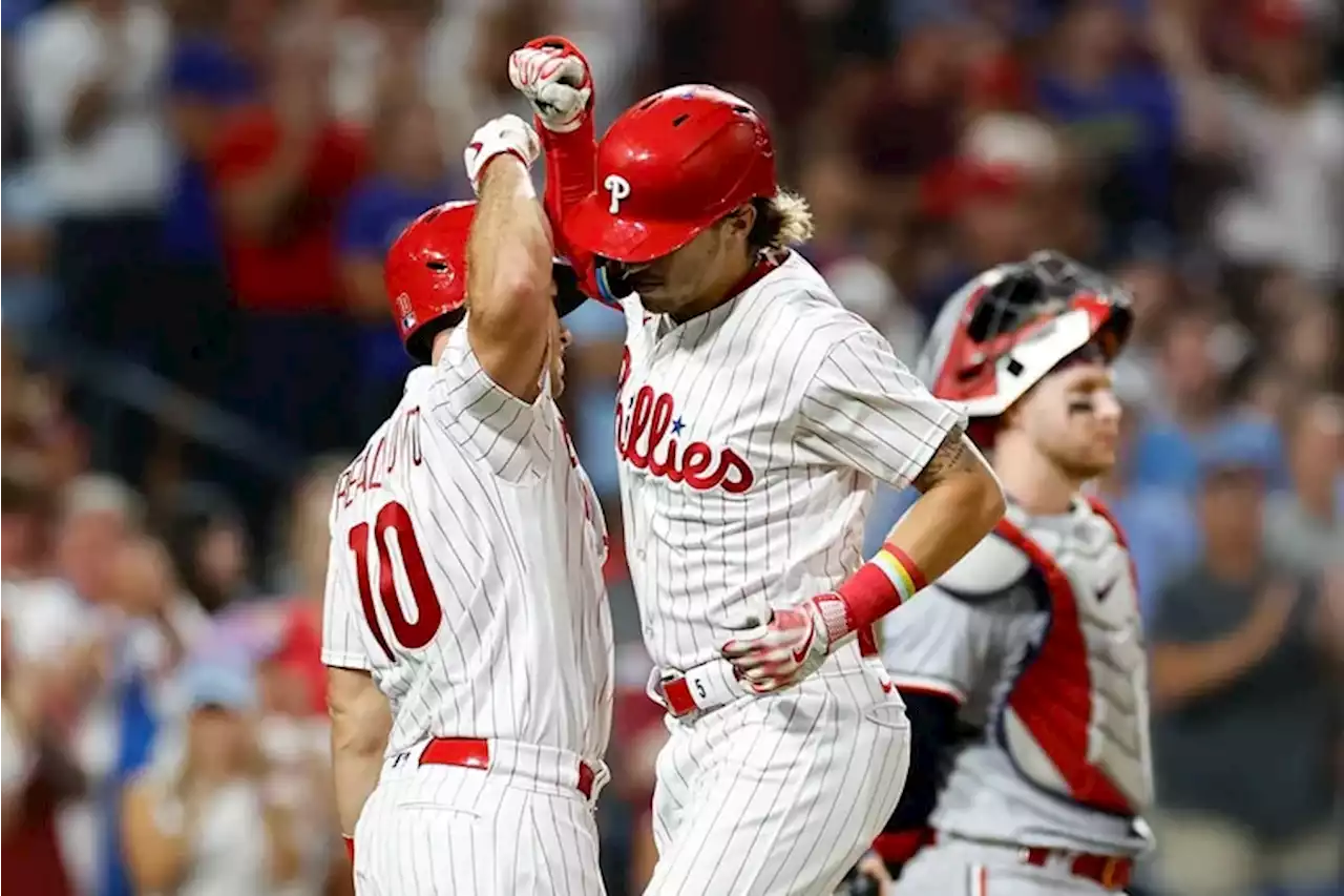 Offense clicks as Phillies pummel Dallas Keuchel and the Minnesota Twins, 13-2