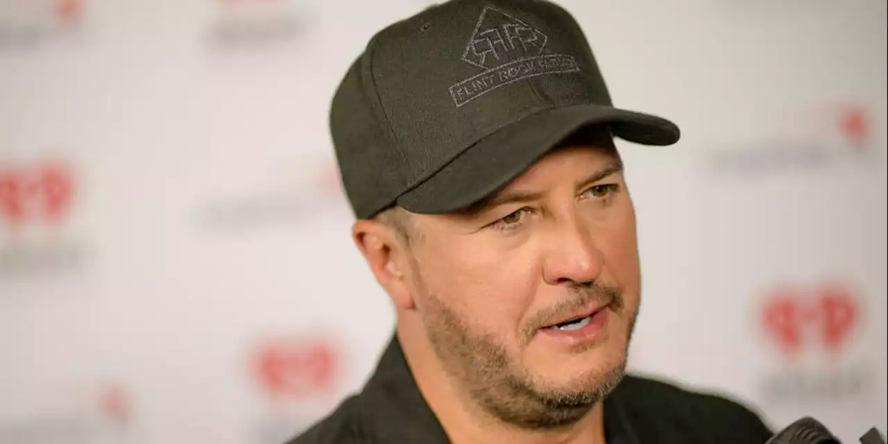 Luke Bryan Gives Health Update to Fans After ‘Frustrating Weekend’