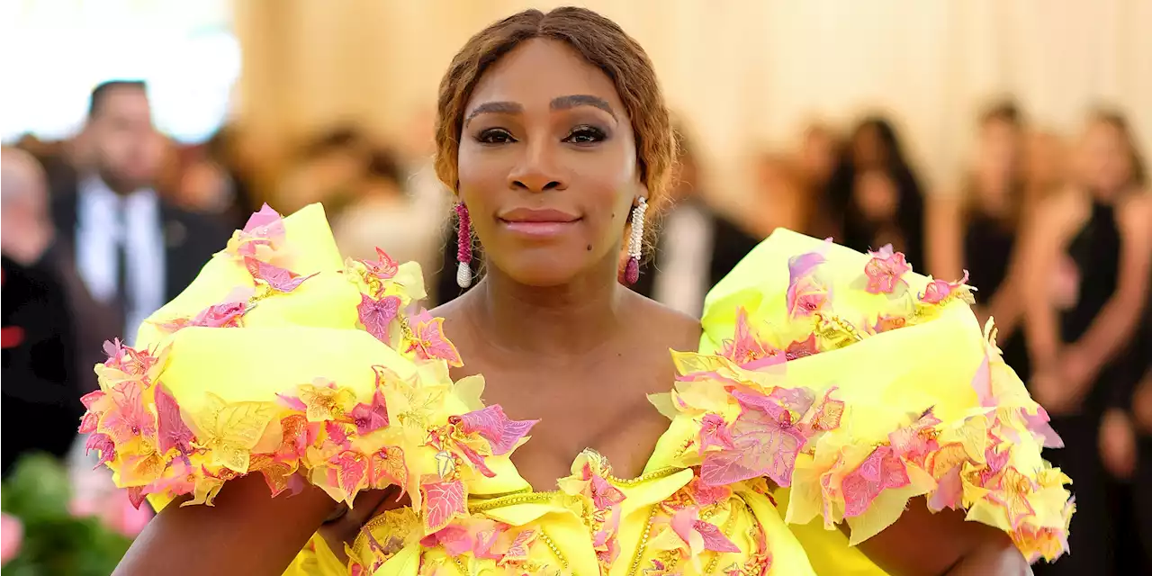 Serena Williams shared a pregnant 'bathroom selfie' with her daughter Olympia