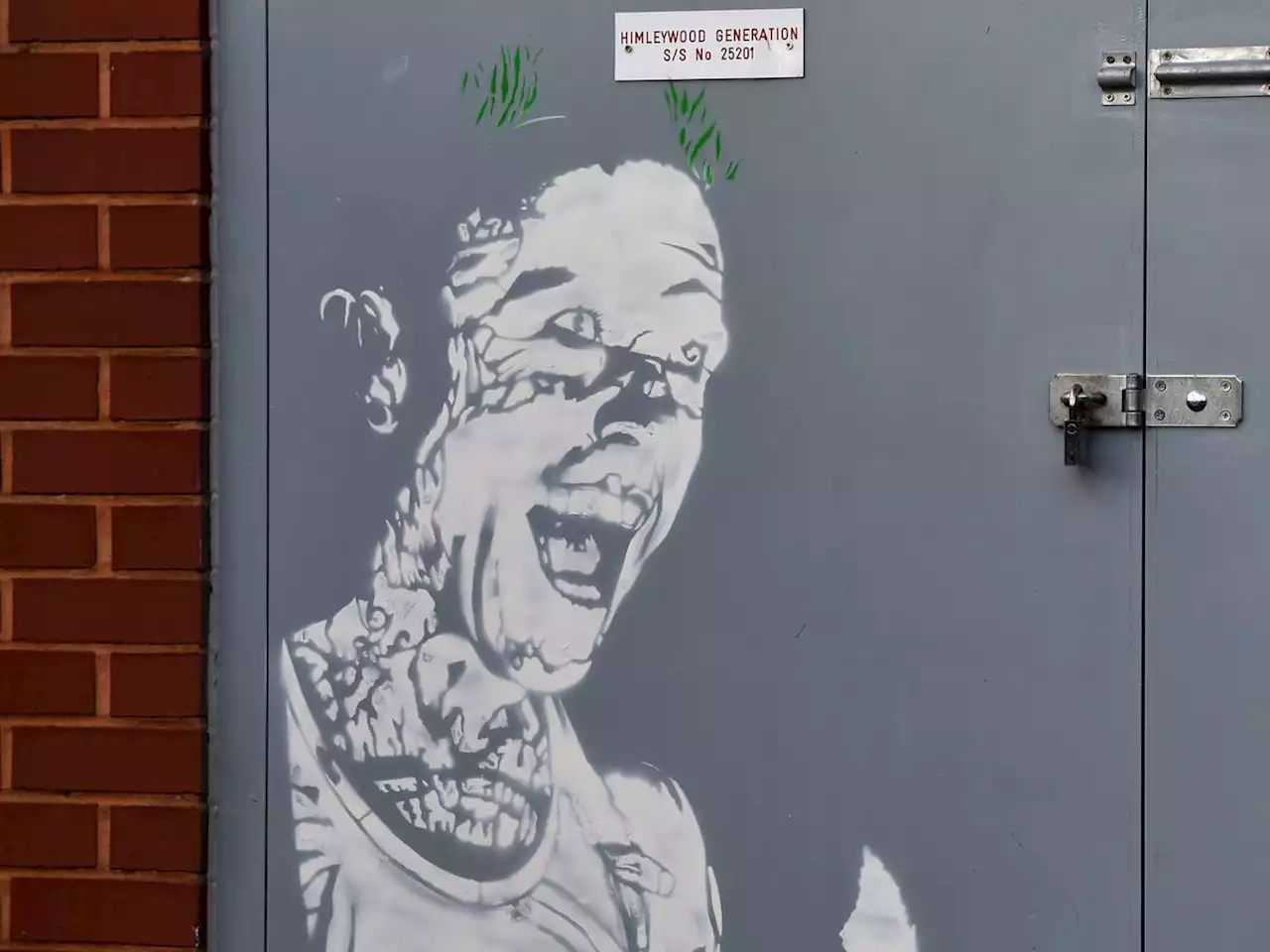 Is Banksy behind 'Firestarter' art at Crooked House pub site?