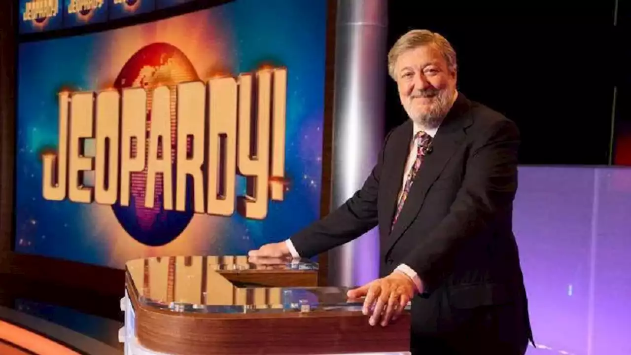 Here's the first look at Stephen Fry hosting the British Jeopardy!