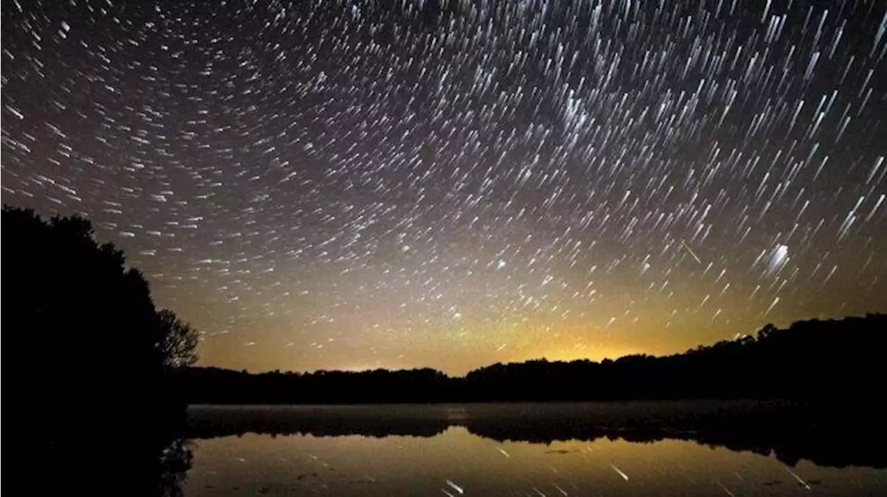 Viral Hujan Meteor Dini Hari Nanti: Cara Lihat Tanpa Alat di Seluruh Langit Indonesia - Tribunnews.com