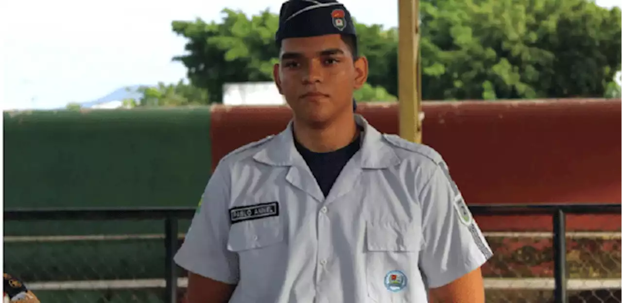 Aluno de colégio militar é morto a tiros por dupla em moto em Sobral (CE)