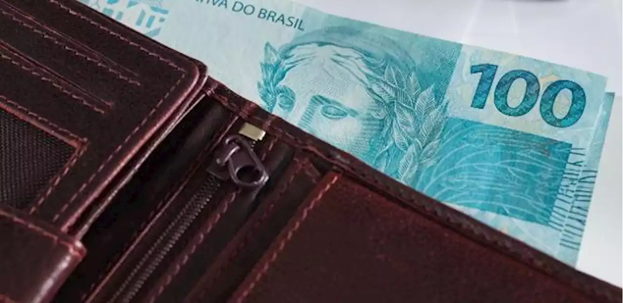 Salário mínimo 2024: pagamento no novo valor de R$ 1.421 já tem data?