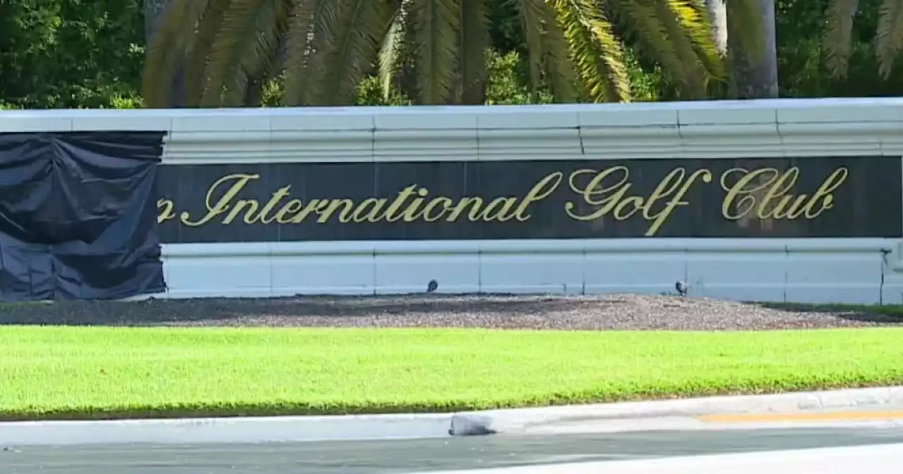 Swastika spray-painted on Trump International Golf Club sign