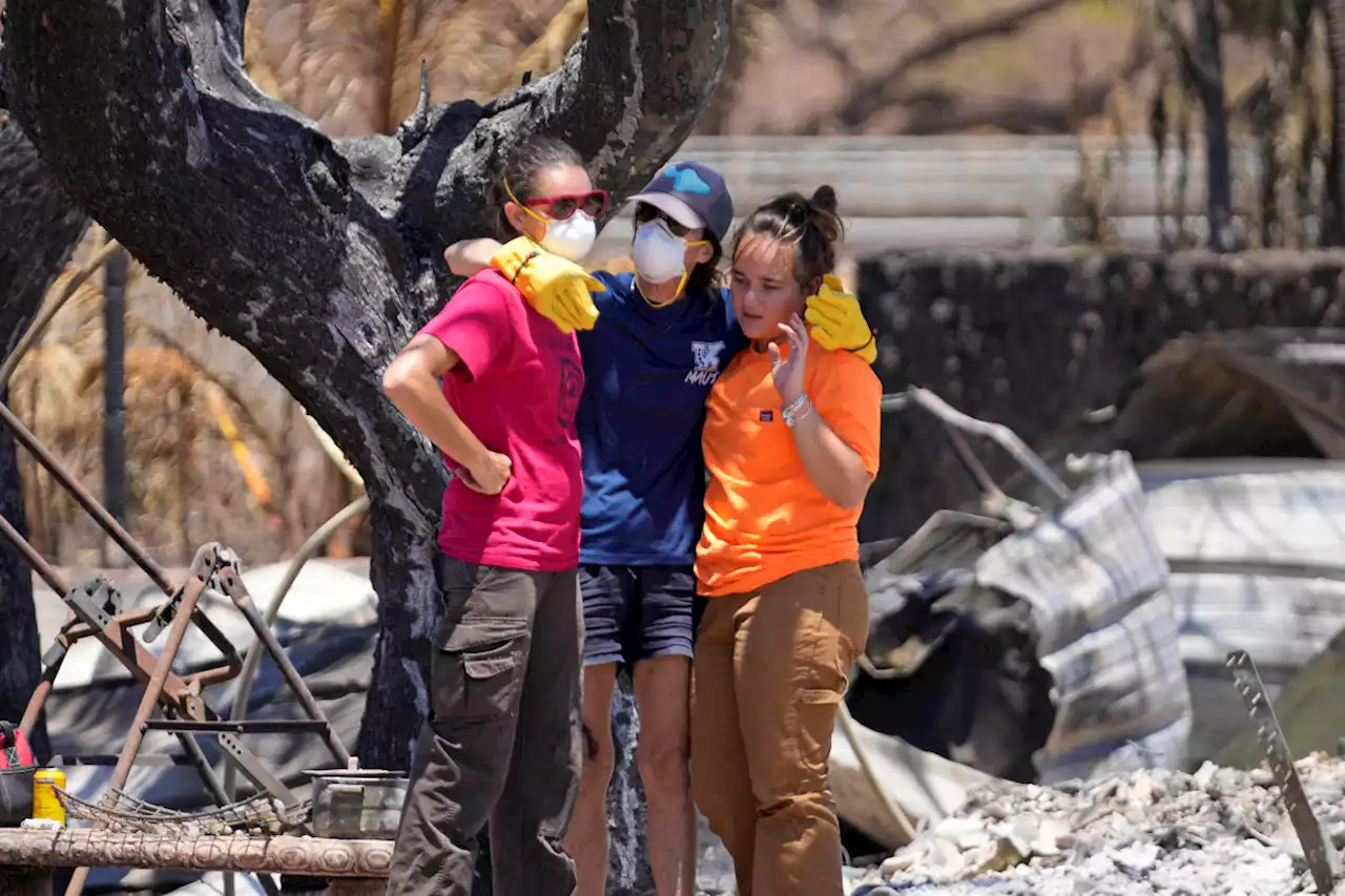 New fire prompts evacuation as survivors of Maui's wildfires return after death toll rises to 67