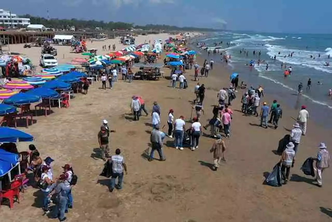 SEMAR y Gobierno de Tuxpan realizan nueva “Jornada de Limpieza de playas”