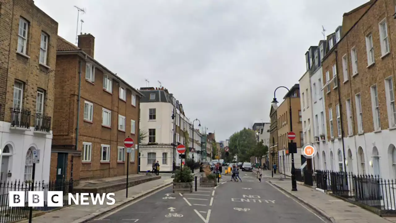 Camden: Drugs inquiry after man dies and two taken to hospital