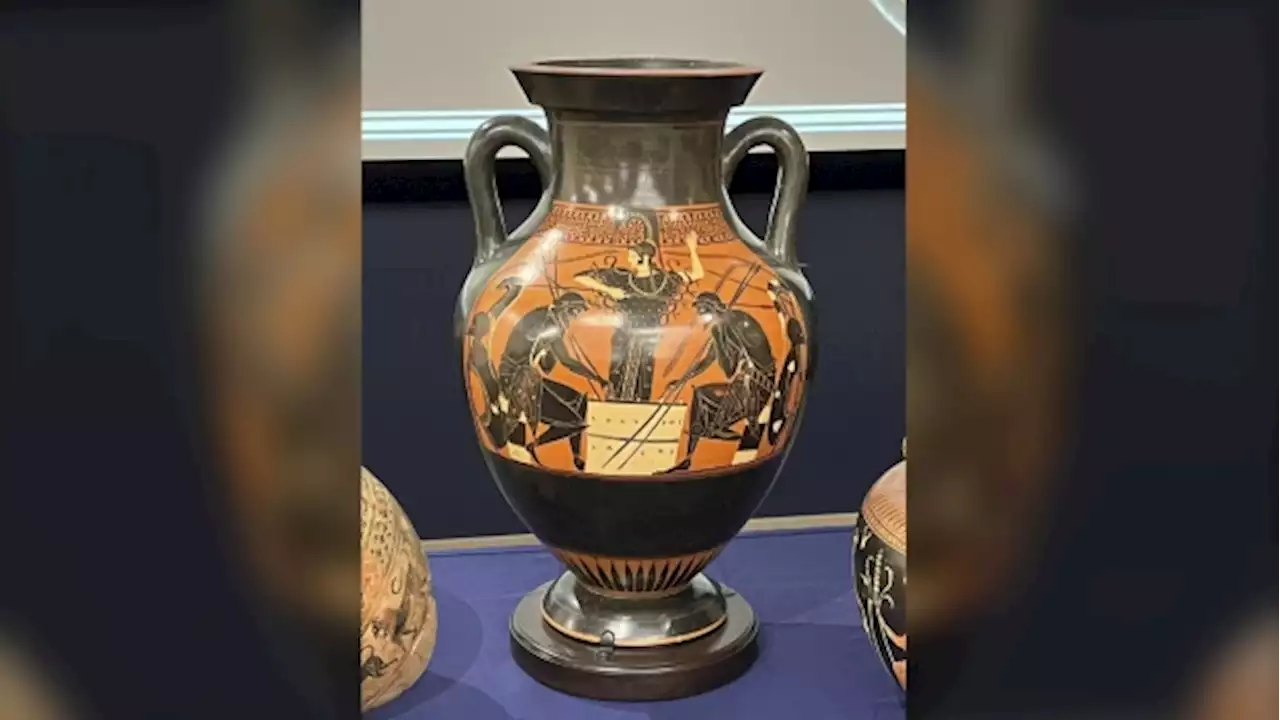 Italy gets back 266 antiquities from New York seizures after collector approaches Houston museum