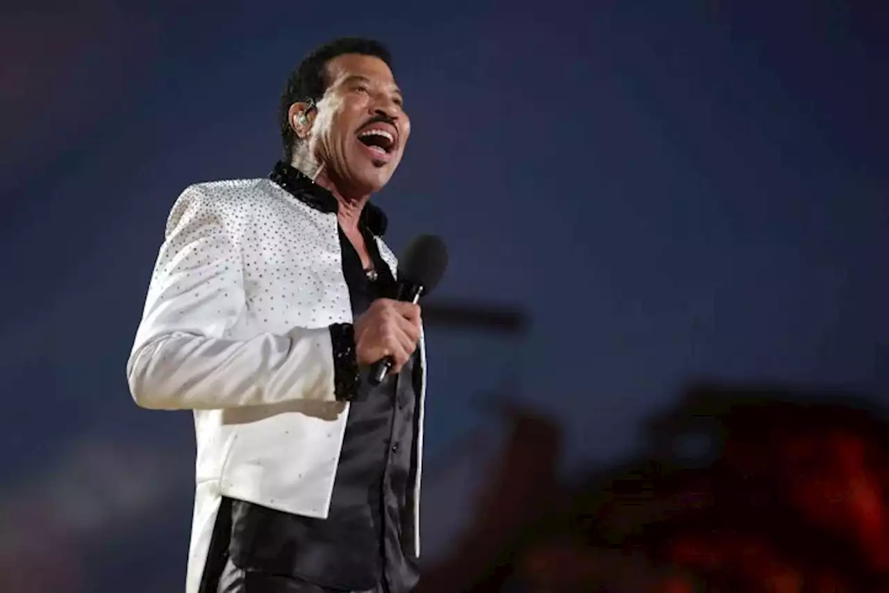 Fans Furious After Lionel Richie Cancels Madison Square Garden Show At Last Minute, Doubt His ‘Severe Weather’ Excuse