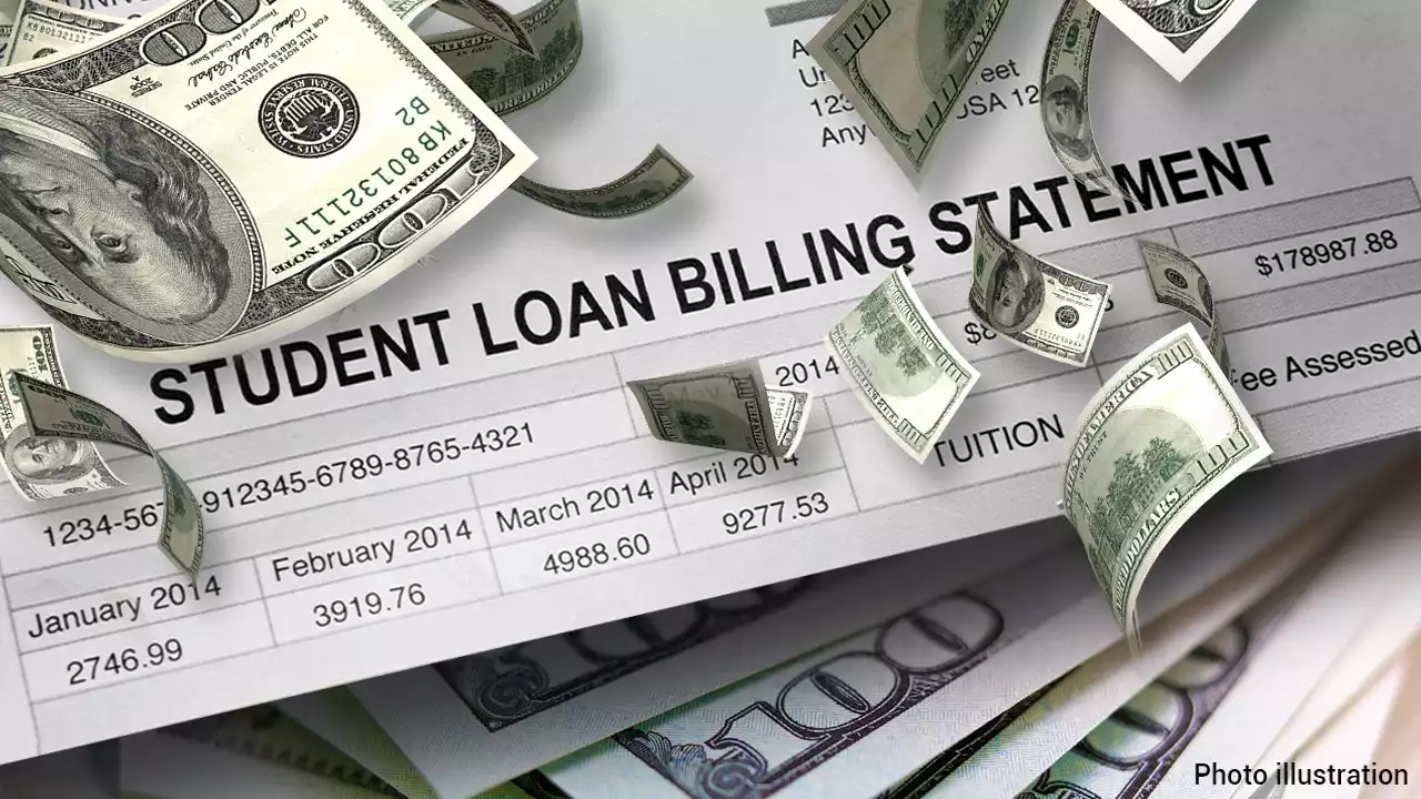 Personal finance expert explains how to prepare for the end of the federal student loan pause