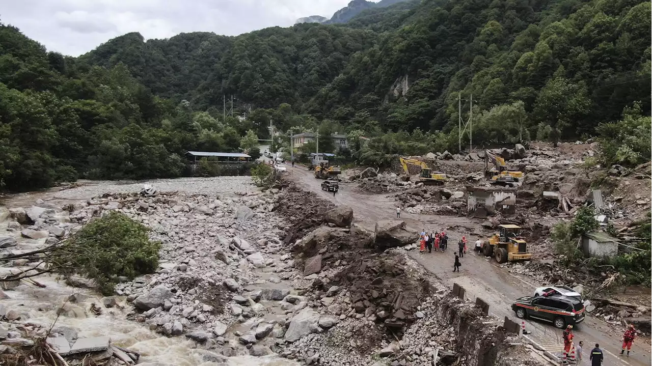 Chine : au moins 21 personnes décédées après un glissement de terrain dans le nord du pays