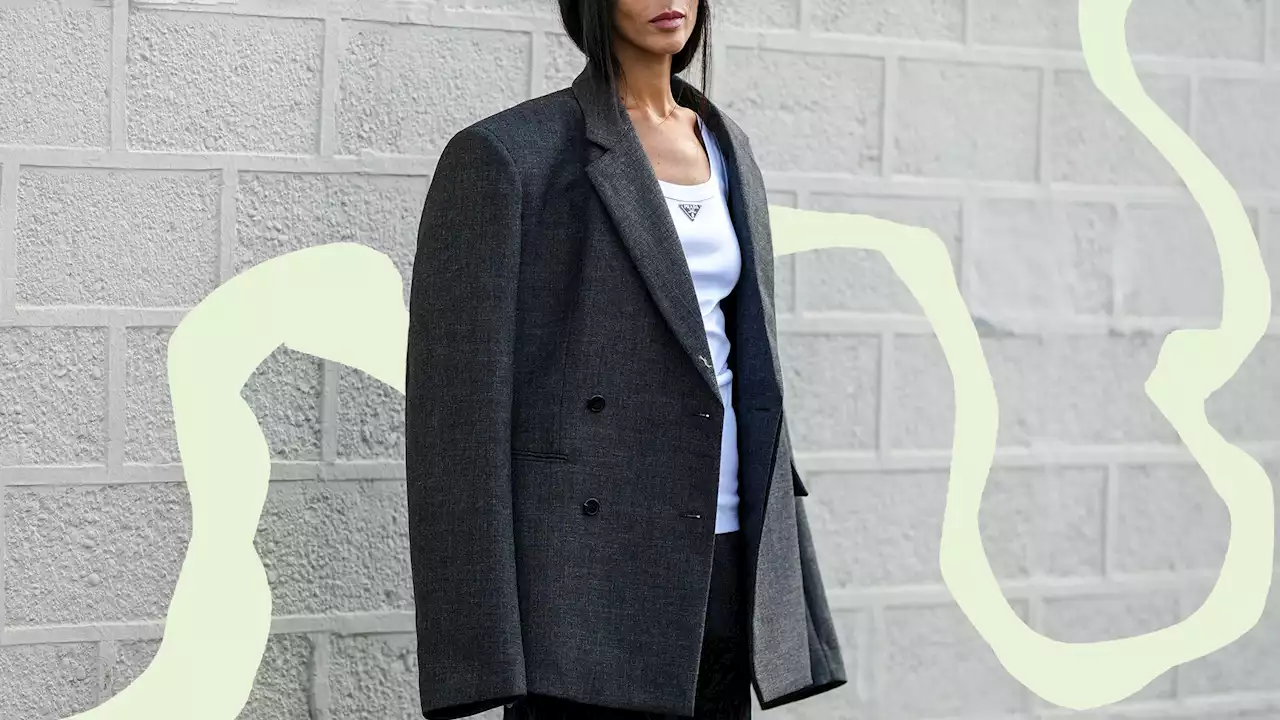 Oversized blazers make any outfit look better: fact