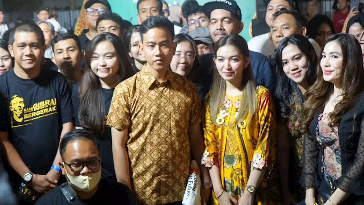 Ketika Dampingi Ganjar, Gibran Temui Sukarelawan asal Jakarta