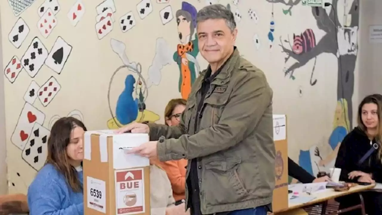 Votó Jorge Macri y pidió 'estar al final del día todos juntos'