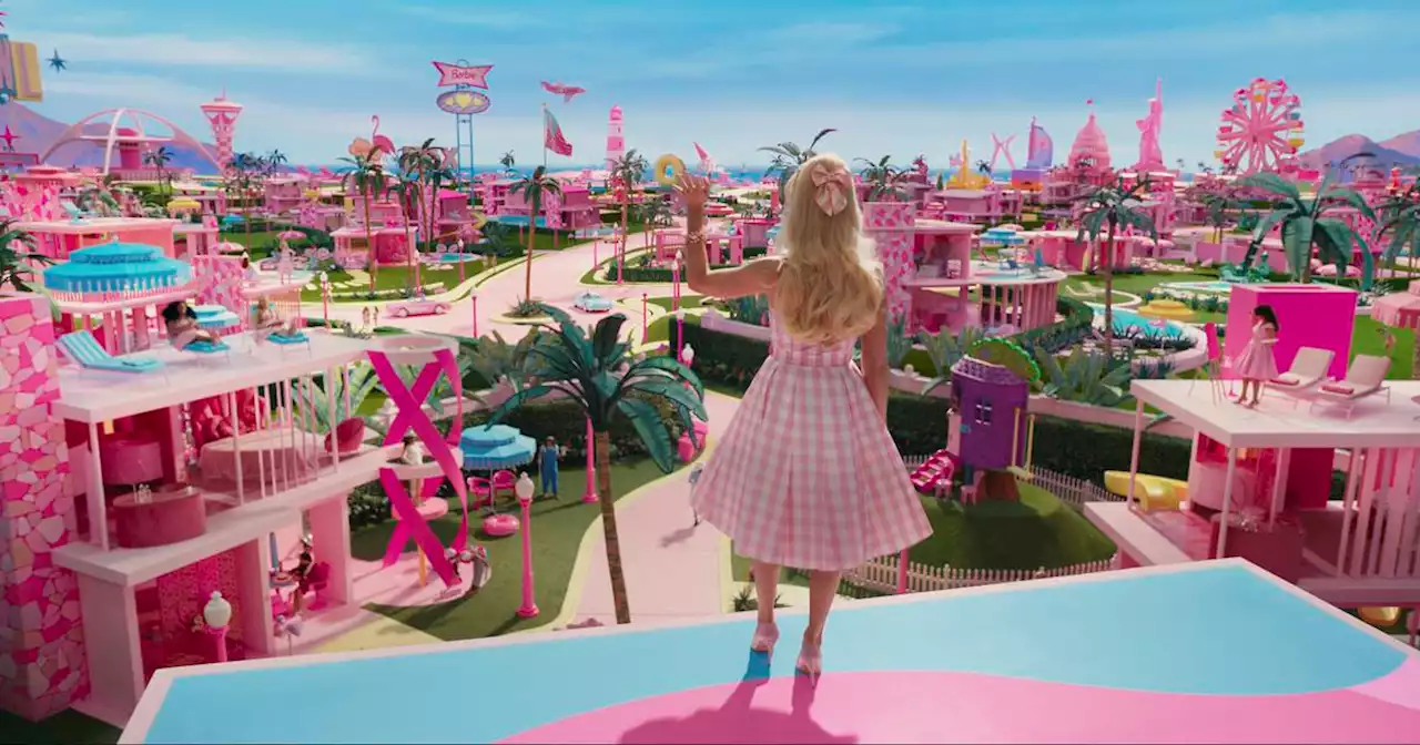 Create a Barbie dream garden with many shades of pink