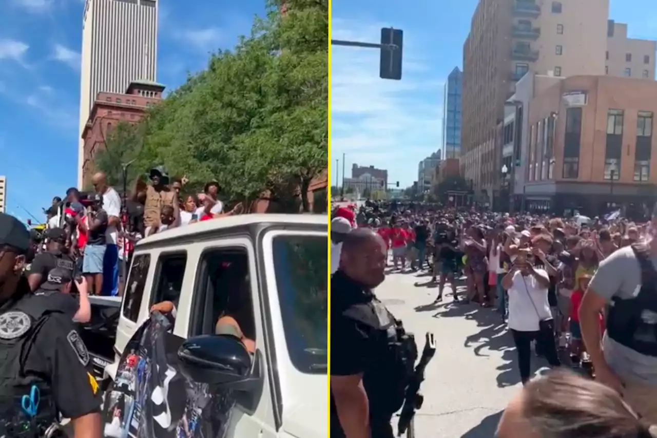 Crawford greeted by thousands of fans in victory parade through hometown after Spence win