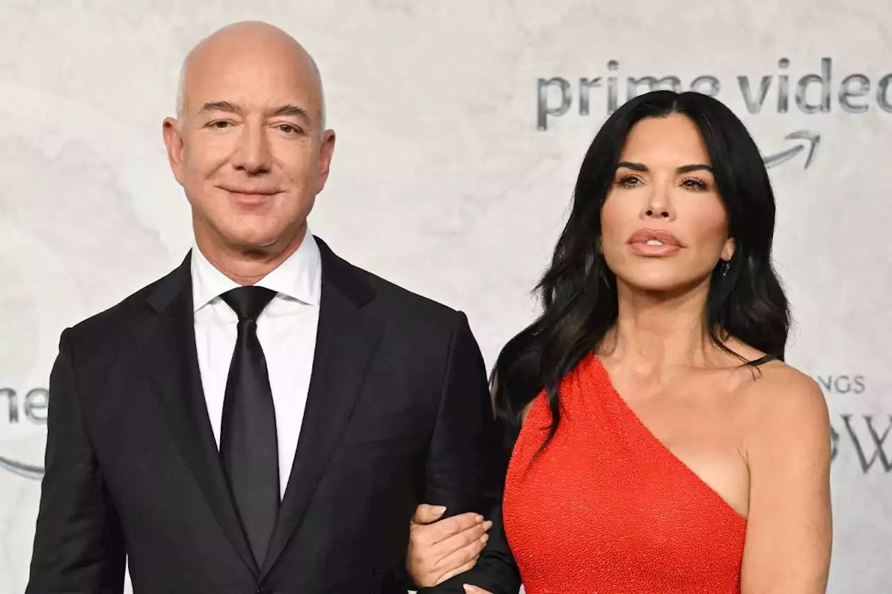 Jeff Bezos and Lauren Sánchez Pledge to Donate $100 Million to Maui Wildfire Relief