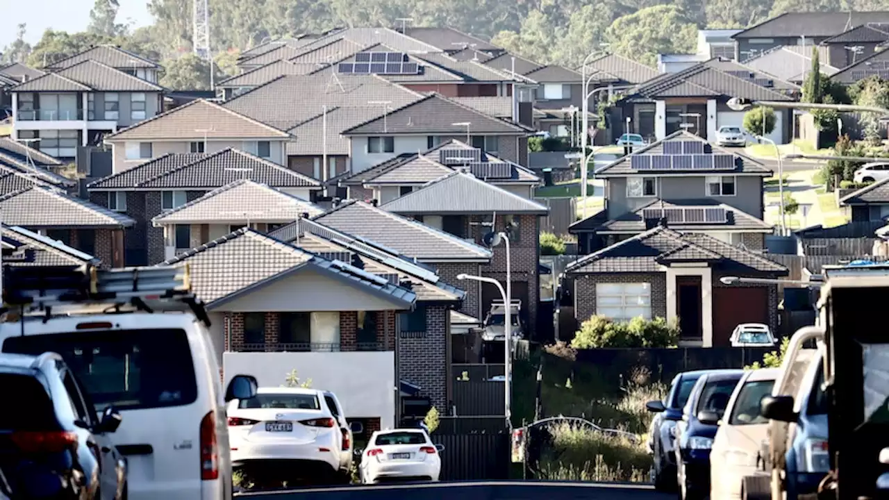 'One in a 100': Essential workers priced out in Australia's rental crisis