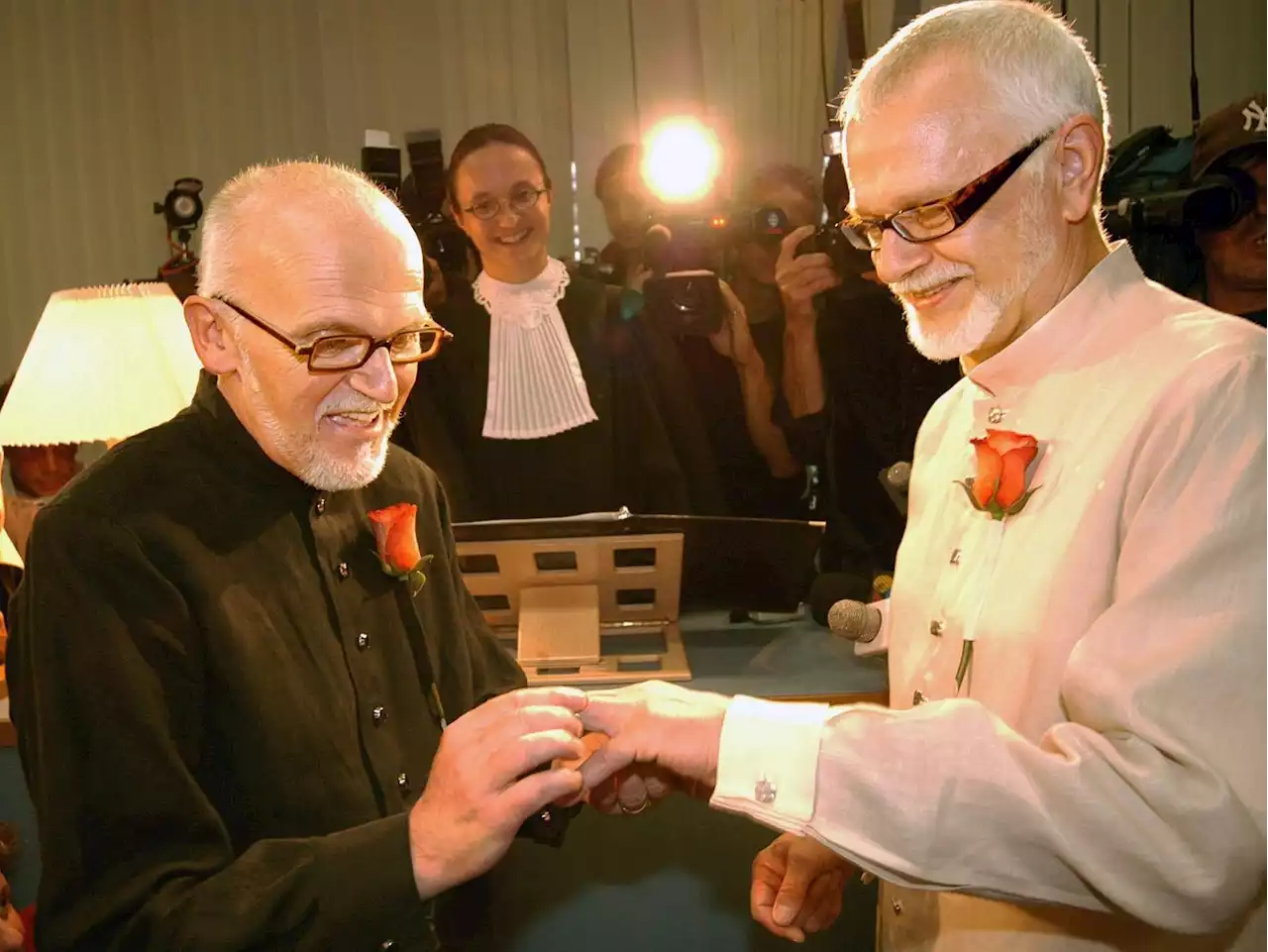 Roger Thibault, one half of first same-sex civil union in Quebec, dies at 77