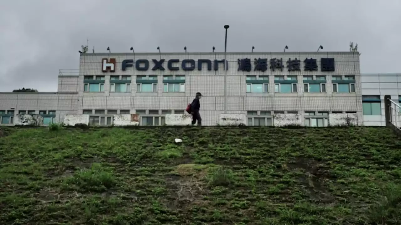 Foxconn boss sees potential to invest billions in India